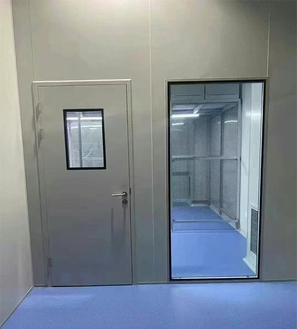 学校教学楼完成西夏防火门标准化安装